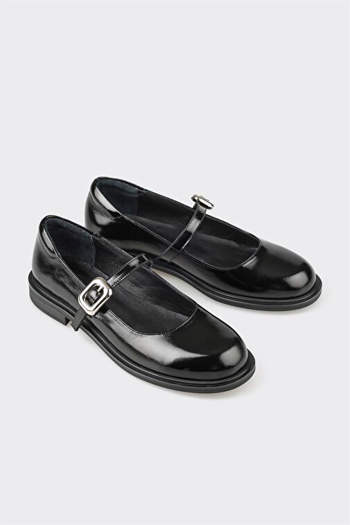 Elle Siyah Kadın Rugan Günlük Ayakkabı SULETO - Görsel 3