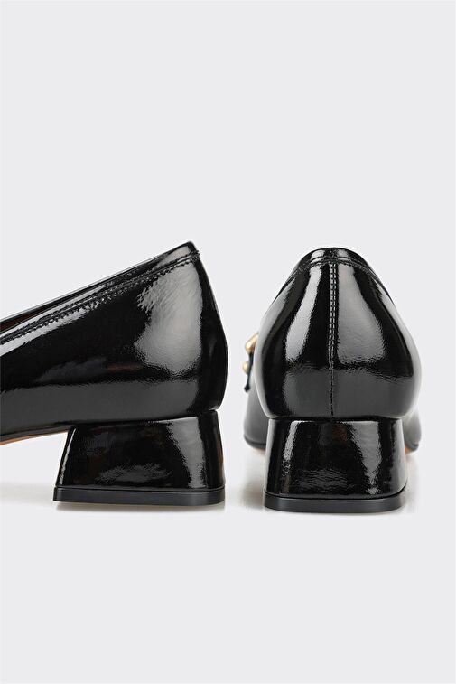 Siyah Deri Kadın Topuklu Ayakkabı - Görsel 5