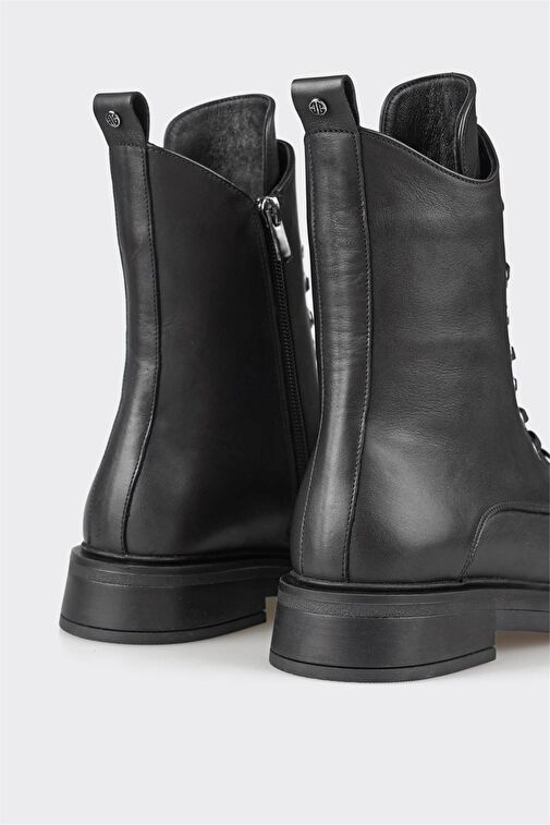 Siyah Deri Kadın Günlük Bot - Görsel 5