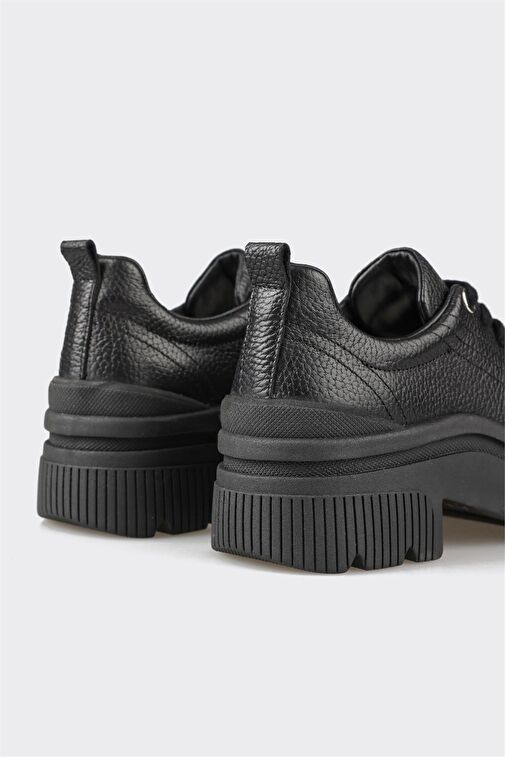 Siyah Deri Kadın Spor Ayakkabı - Görsel 6