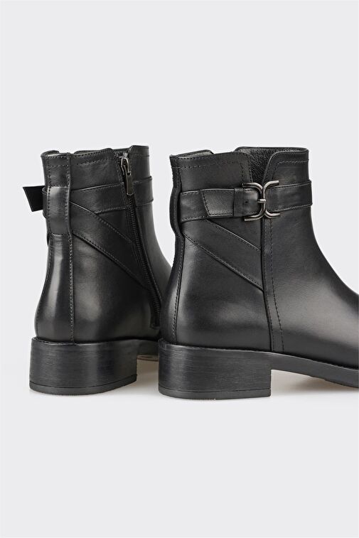 Siyah Deri Kadın Günlük Bot - Görsel 6