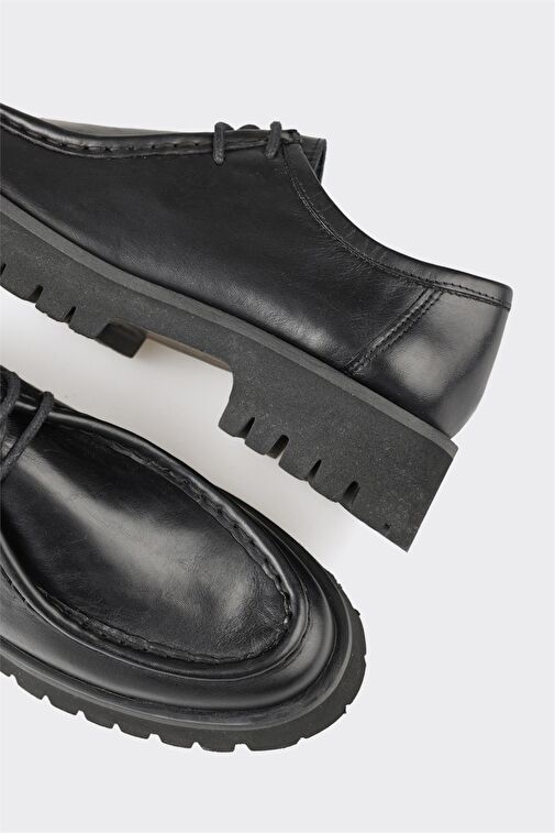 Elle Siyah Kadın Deri Günlük Ayakkabı CAVALCA - Görsel 6