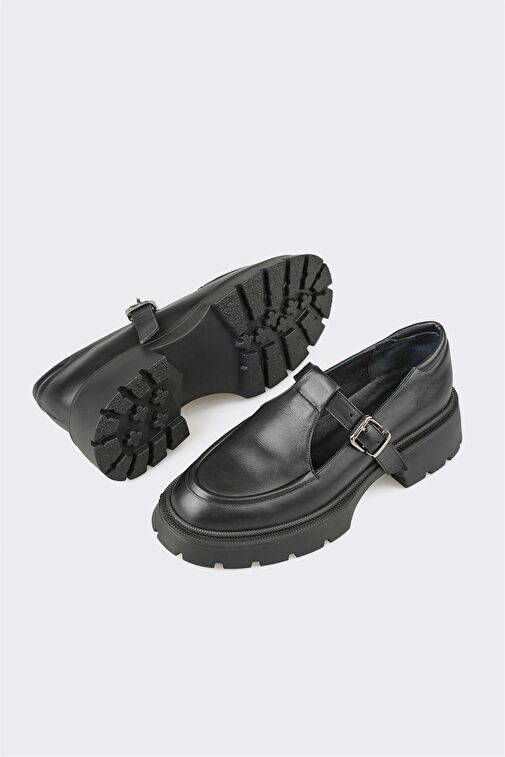 Siyah Deri Kadın Günlük Ayakkabı - Görsel 4