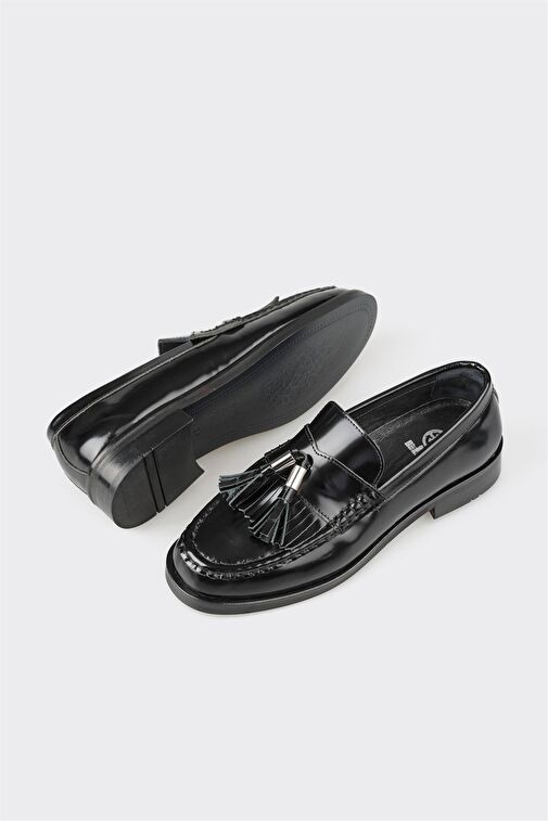 Siyah Deri Kadın Günlük Ayakkabı - Görsel 4