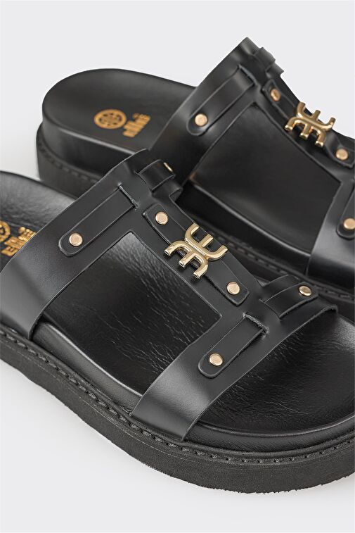 Siyah Deri Kadın Spor Terlik - Görsel 6