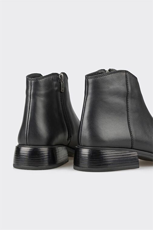 Siyah Deri Kadın Klasik Bot - Görsel 5