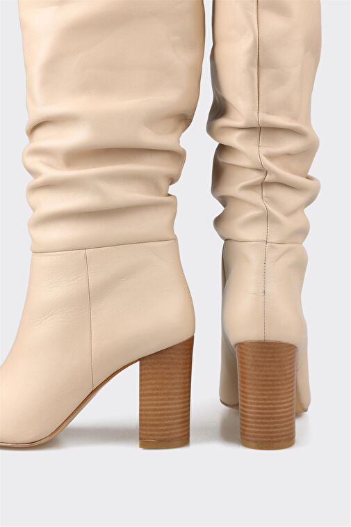 Bej Deri Kadın Topuklu Çizme - Görsel 5