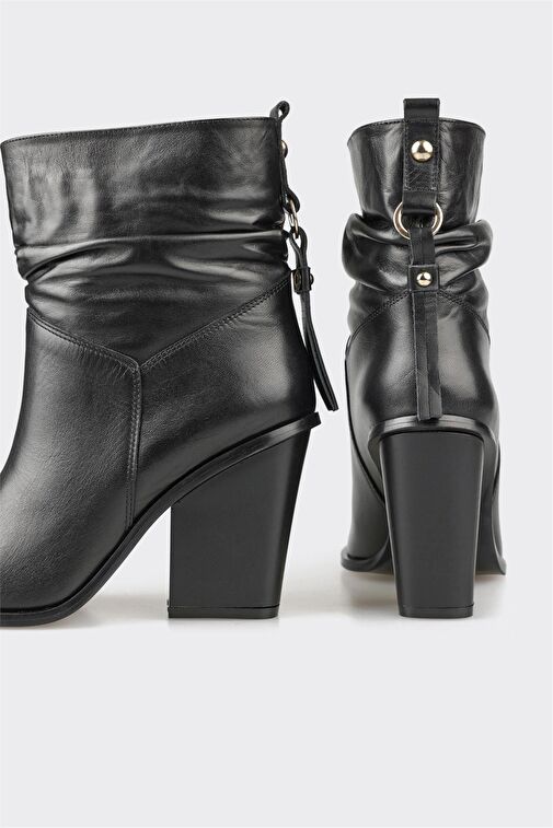 Siyah Deri Kadın Günlük Bot - Görsel 5