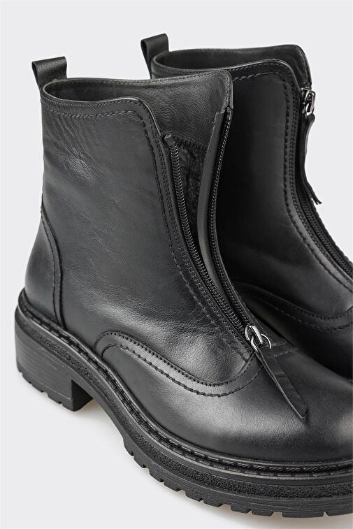 Siyah Deri Kadın Günlük Bot - Görsel 5