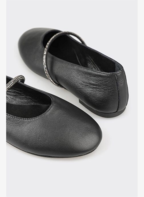 Siyah Deri Kadın Günlük Ayakkabı - Görsel 8