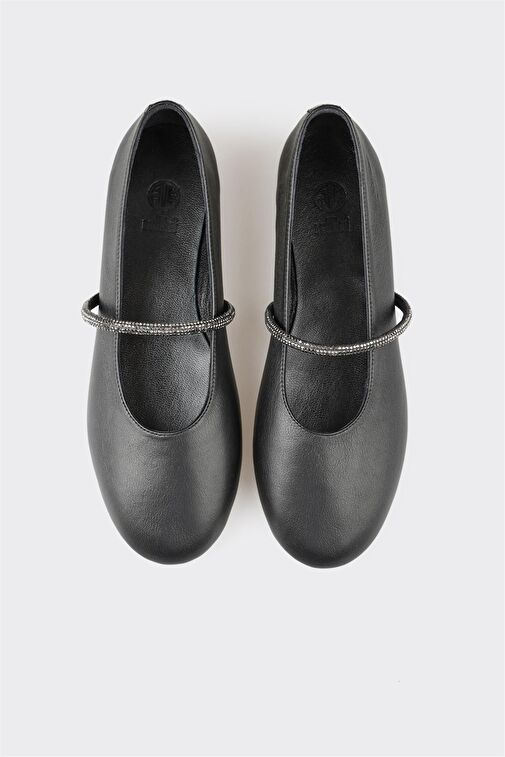 Siyah Deri Kadın Günlük Ayakkabı - Görsel 2