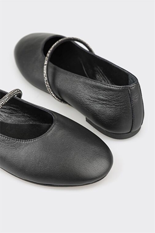 Siyah Deri Kadın Günlük Ayakkabı - Görsel 9