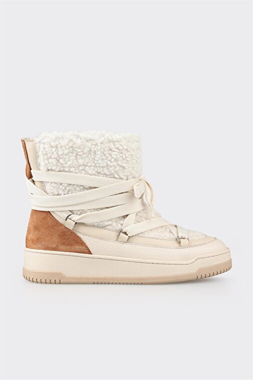 Ekru Kadın Spor Bot - Görsel 2