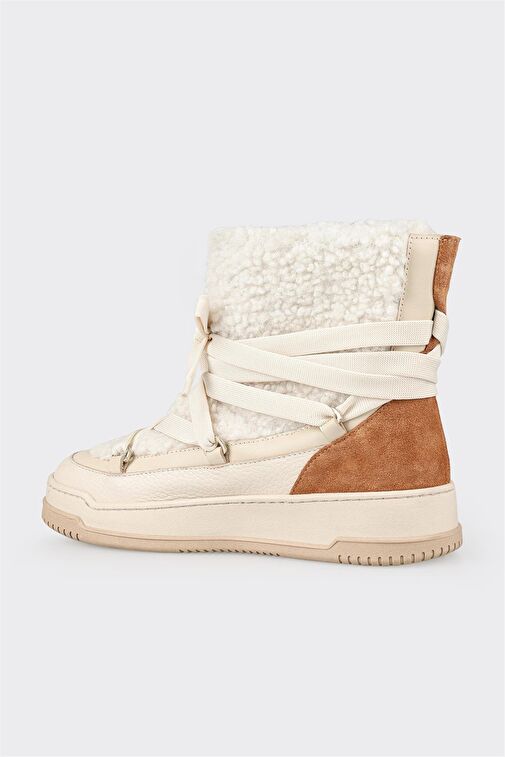 Ekru Kadın Spor Bot - Görsel 4