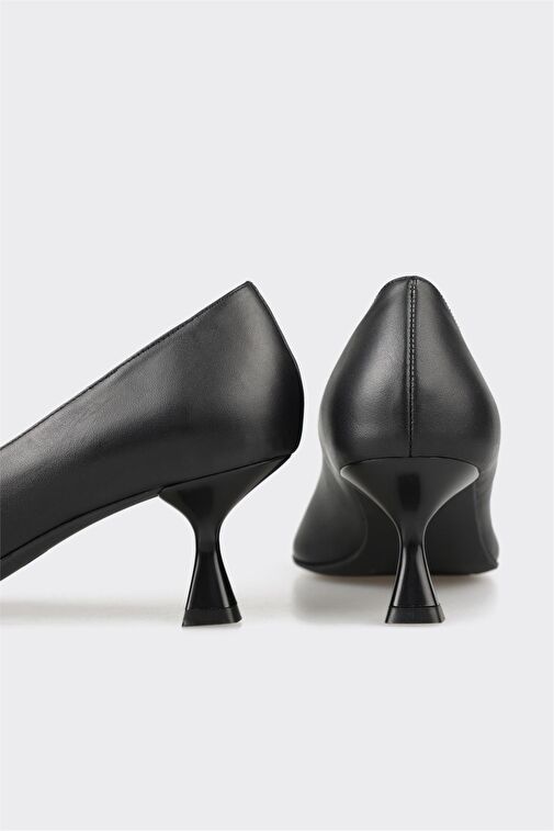Siyah Deri Kadın Stiletto - Görsel 3