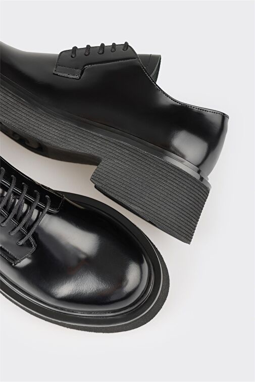 Elle Siyah Kadın Deri Günlük Ayakkabı SAHRAU - Görsel 6