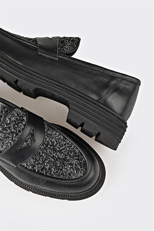 Elle Siyah Kadın Deri Günlük Ayakkabı HOVERA - Görsel 6