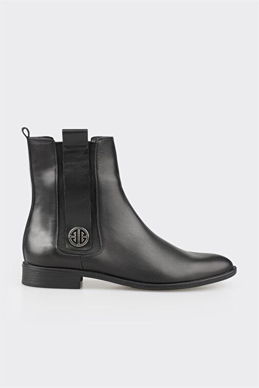 Siyah Deri Kadın Klasik Düz Bot - Görsel 2