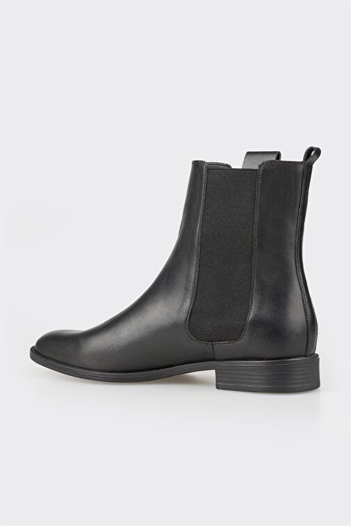 Siyah Deri Kadın Klasik Düz Bot - Görsel 3
