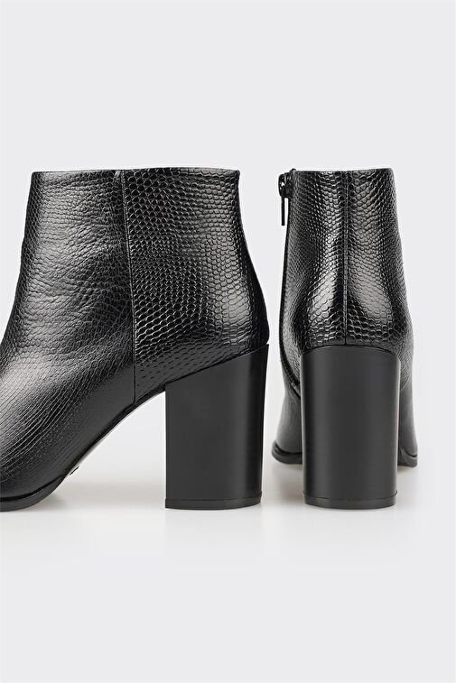 Siyah Deri Kadın Klasik Bot - Görsel 5