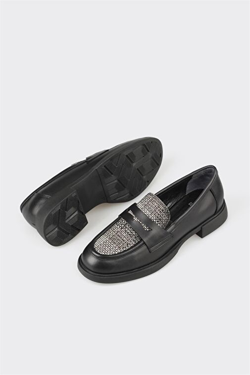 Siyah Deri Kadın Günlük Ayakkabı - Görsel 4