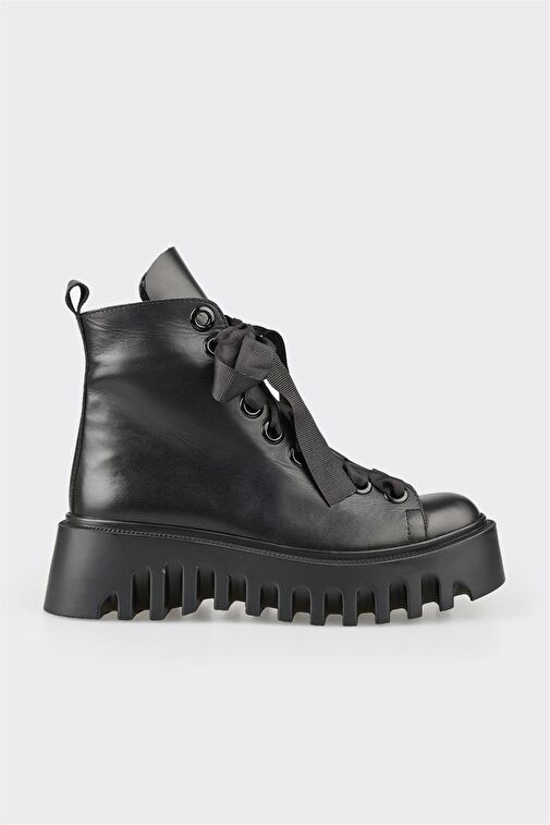 Siyah Deri Kadın Günlük Bot - Görsel 2