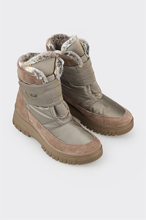 Vizon Kadın Spor Bot - Görsel 3