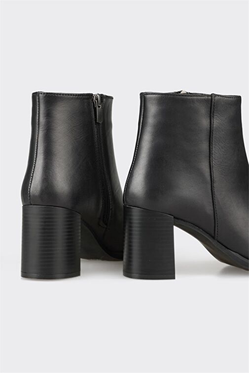 Siyah Deri Kadın Klasik Yüksek Topuk Bot - Görsel 5