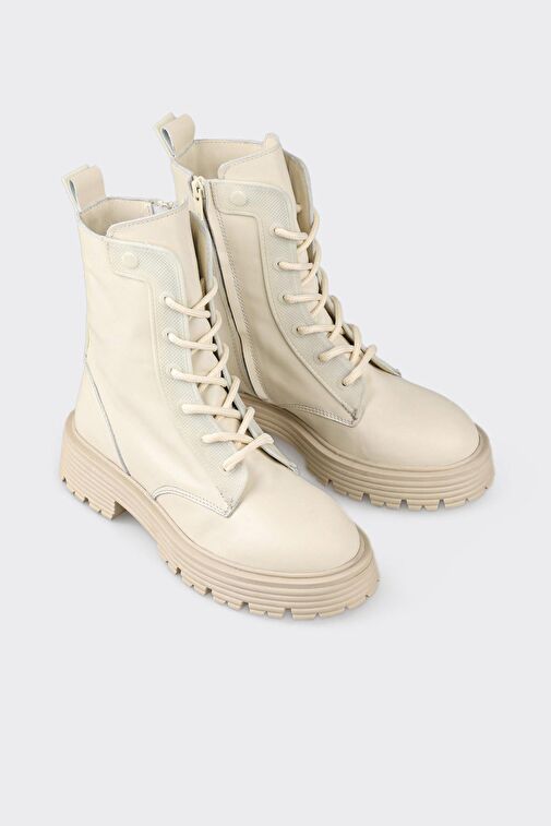 Bej Deri Kadın Günlük Bot - Görsel 3