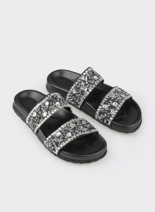 Siyah Deri Kadın Terlik - Görsel 3