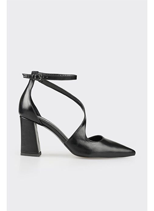 Siyah Kadın Topuklu Ayakkabı - Görsel 2