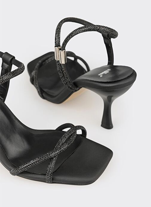Siyah Kadın Topuklu Sandalet - Görsel 5