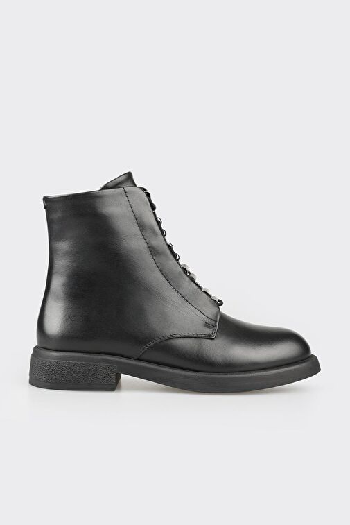 Siyah Deri Kadın Günlük Düz Bot - Görsel 2