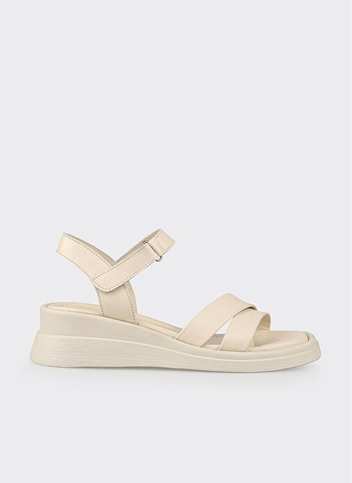 Ekru Deri Kadın Dolgu Topuk Sandalet - Görsel 2