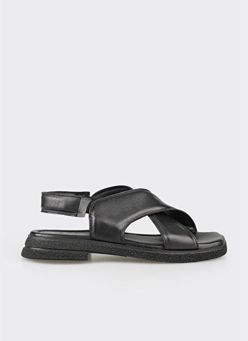Siyah Deri Kadın Düz Sandalet - Görsel 2