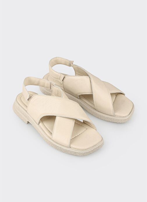 Ekru Deri Kadın Düz Sandalet - Görsel 3