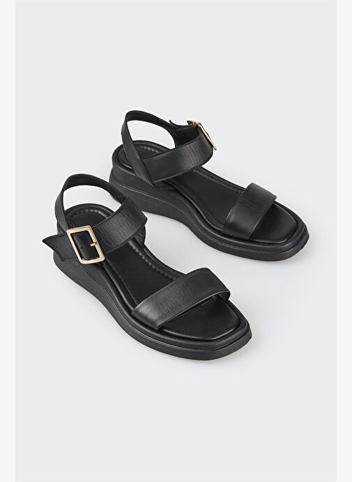 Siyah Deri Kadın Dolgu Topuk Sandalet - Görsel 4