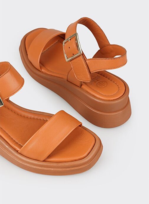 Taba Deri Kadın Dolgu Topuk Sandalet - Görsel 6