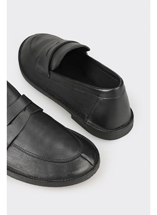 Siyah Deri Kadın Günlük Ayakkabı - Görsel 6