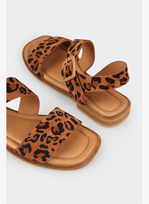 Taba Deri Kadın Düz Sandalet - Görsel 11