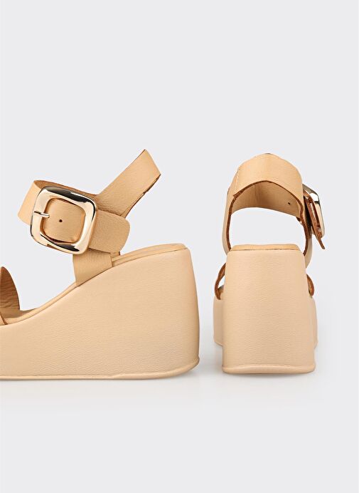 Naturel Deri Kadın Dolgu Topuk Sandalet - Görsel 5