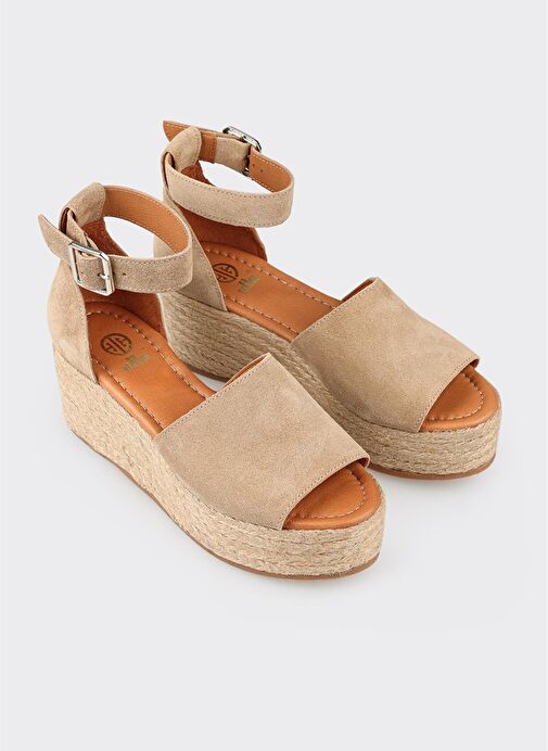 Bej Deri Kadın Dolgu Topuklu Sandalet - Görsel 3