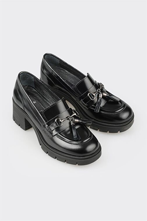 Siyah Deri Kadın Orta Topuk Ayakkabı - Görsel 3