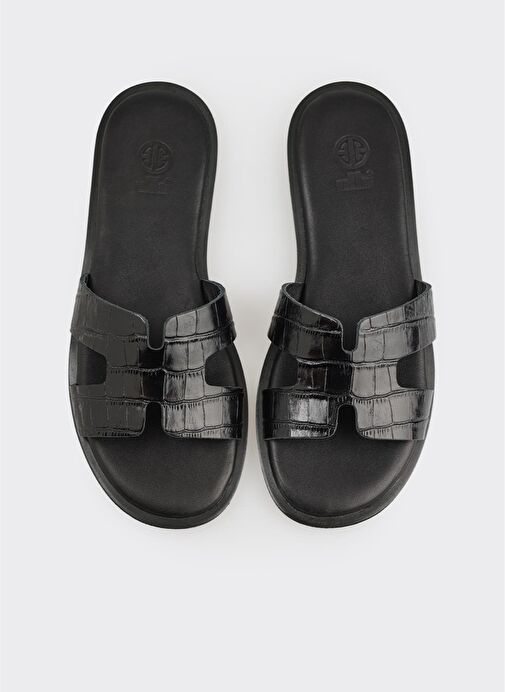 Siyah Deri Kadın Düz Terlik - Görsel 5