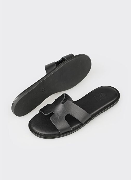 Siyah Deri Kadın Düz Terlik - Görsel 5