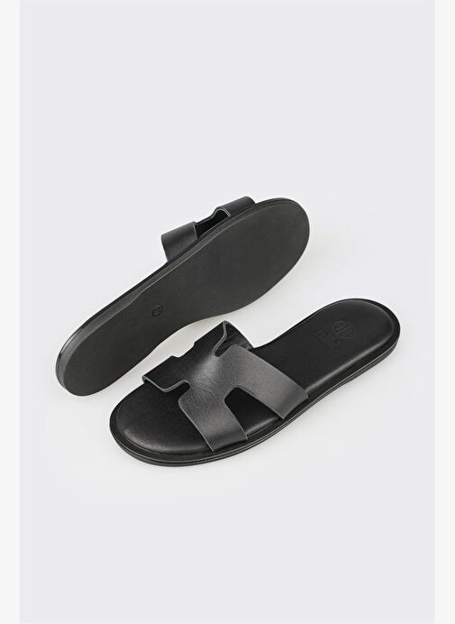 Siyah Deri Kadın Düz Terlik - Görsel 6