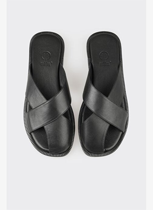 Siyah Deri Kadın Terlik - Görsel 9