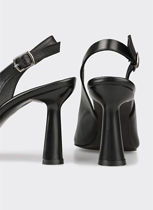 Siyah Deri Kadın Topuklu Ayakkabı - Görsel 5