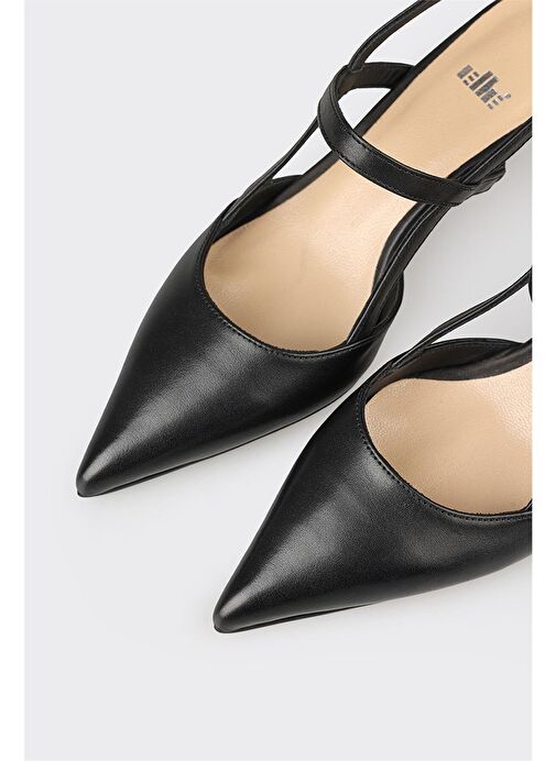 Siyah Deri Kadın Topuklu Ayakkabı - Görsel 5