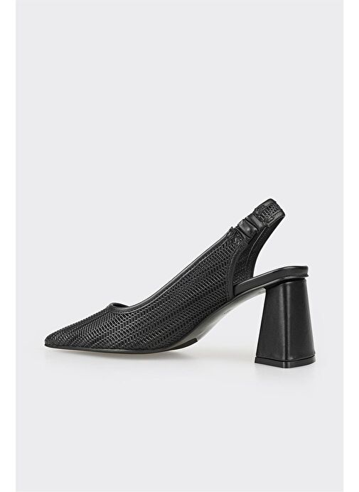 Siyah Deri Kadın Topuklu Ayakkabı - Görsel 4